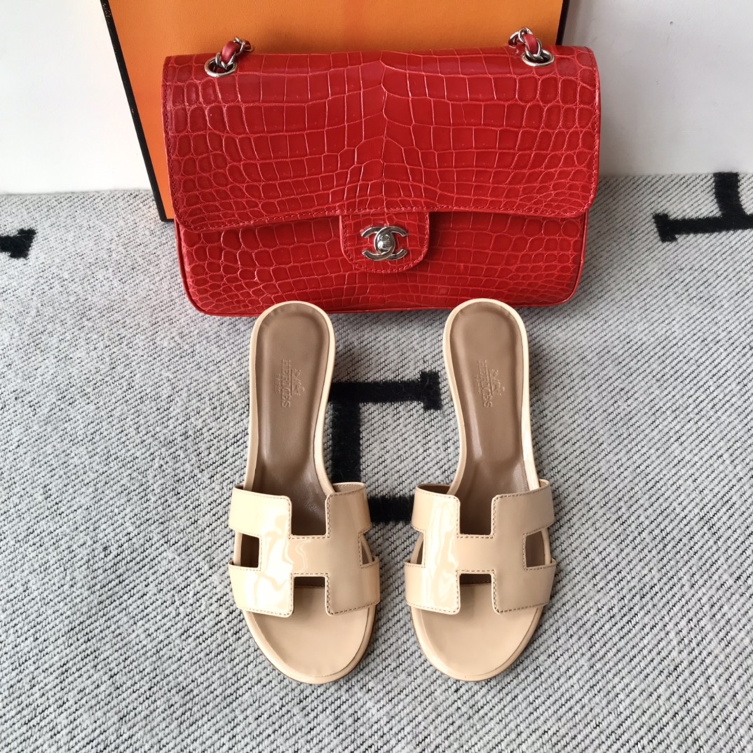 에르메스 올수공 오아시스 슬리퍼 샌들 페이던트 15